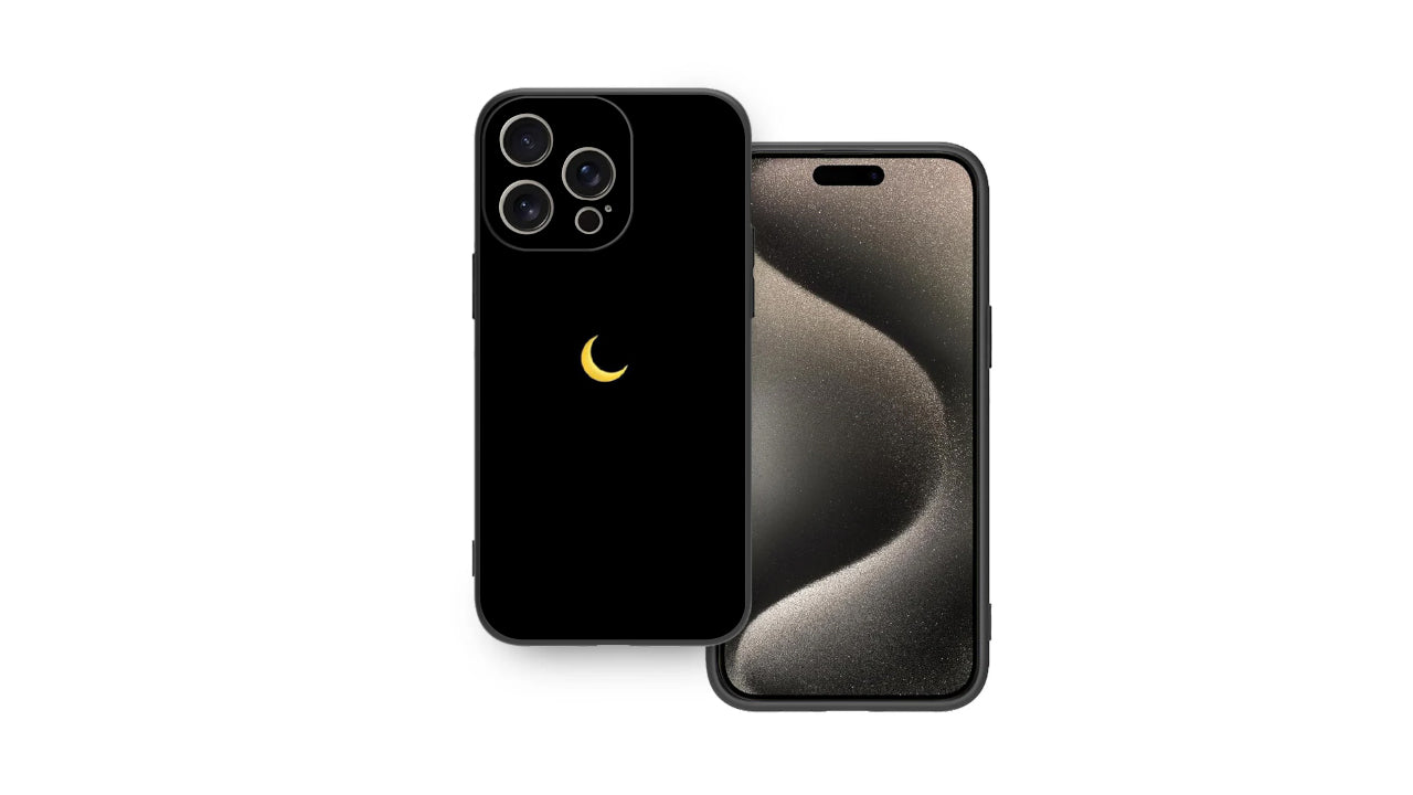 Golden Crescent Moon Phone Case – Simple Night Sky Elegance