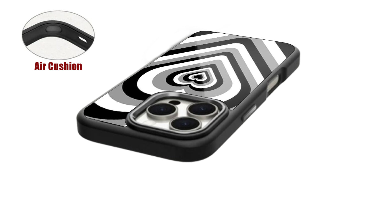 Optical Illusion Heart Phone Case – Black White Grey Depth Design