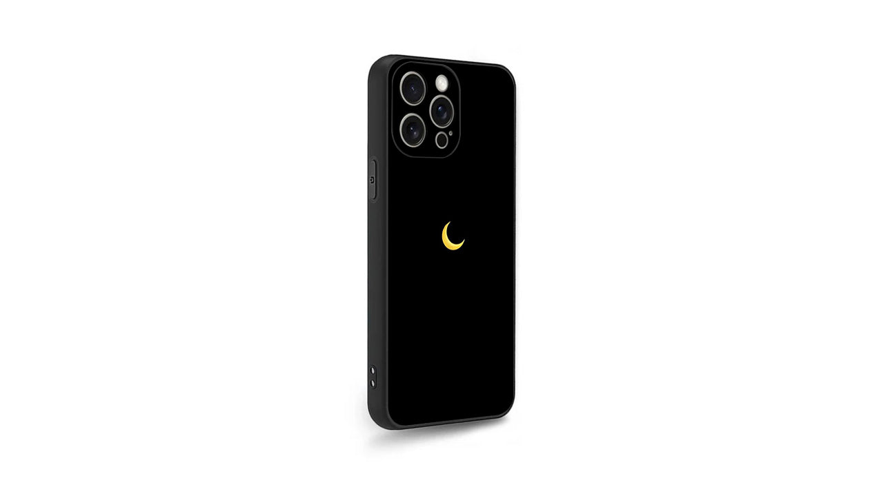 Golden Crescent Moon Phone Case – Simple Night Sky Elegance